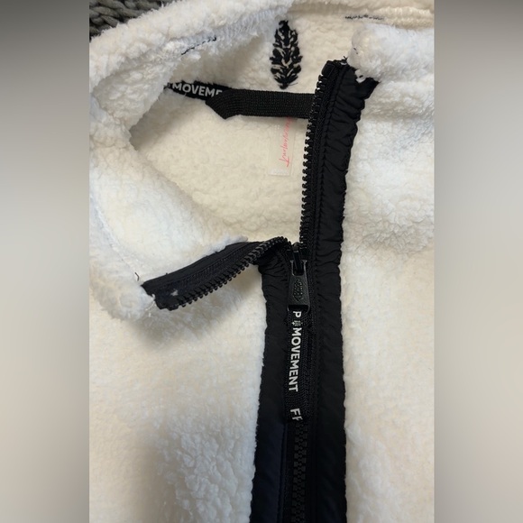 FP Movement Mountain High Half Zip Fleece - Picture 4 of 5